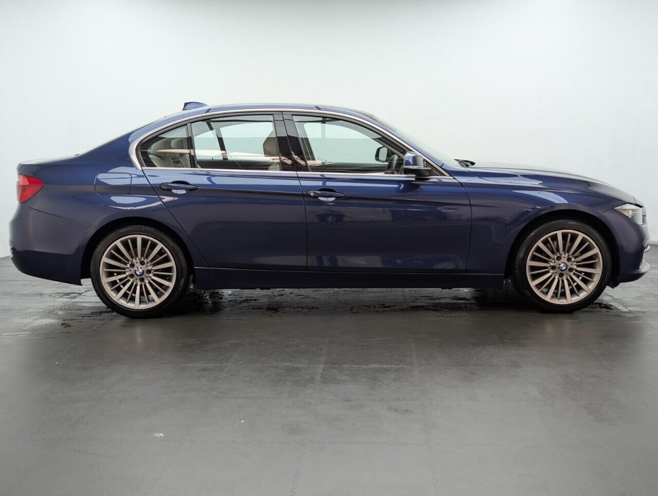 Used BMW 3 Series 2016 for sale - 76425294: Photo 9