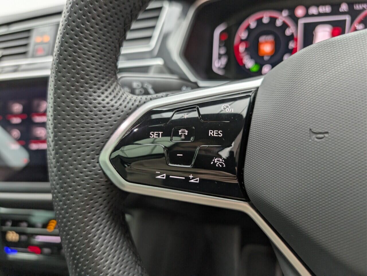 Used Volkswagen Tiguan 2022 for sale - 76472706: Photo 19