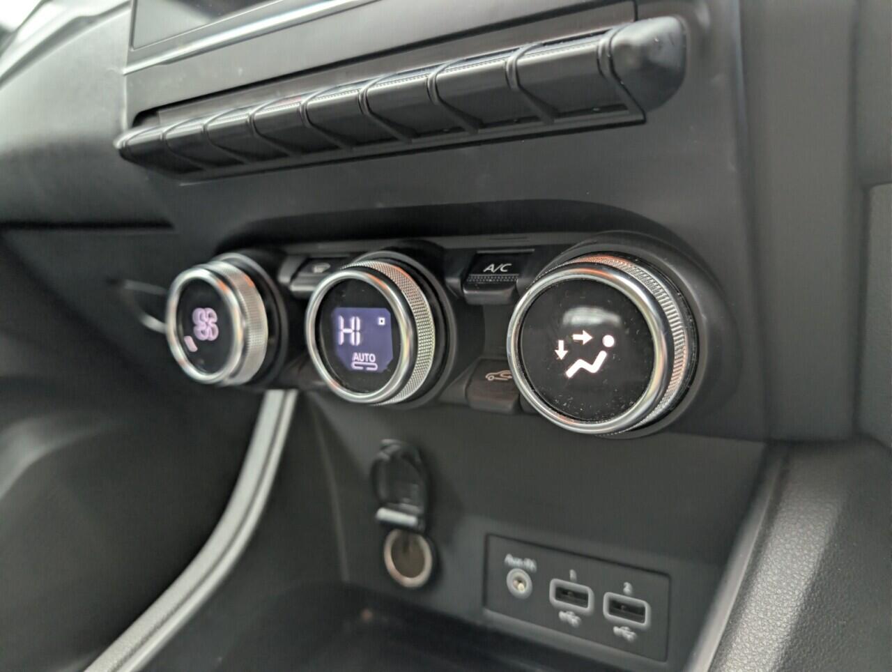 Used Renault Captur 2022 for sale - 77454921: Photo 15