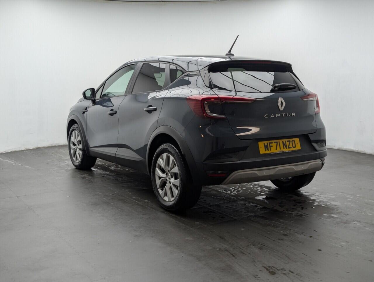 Used Renault Captur 2022 for sale - 77454921: Photo 5