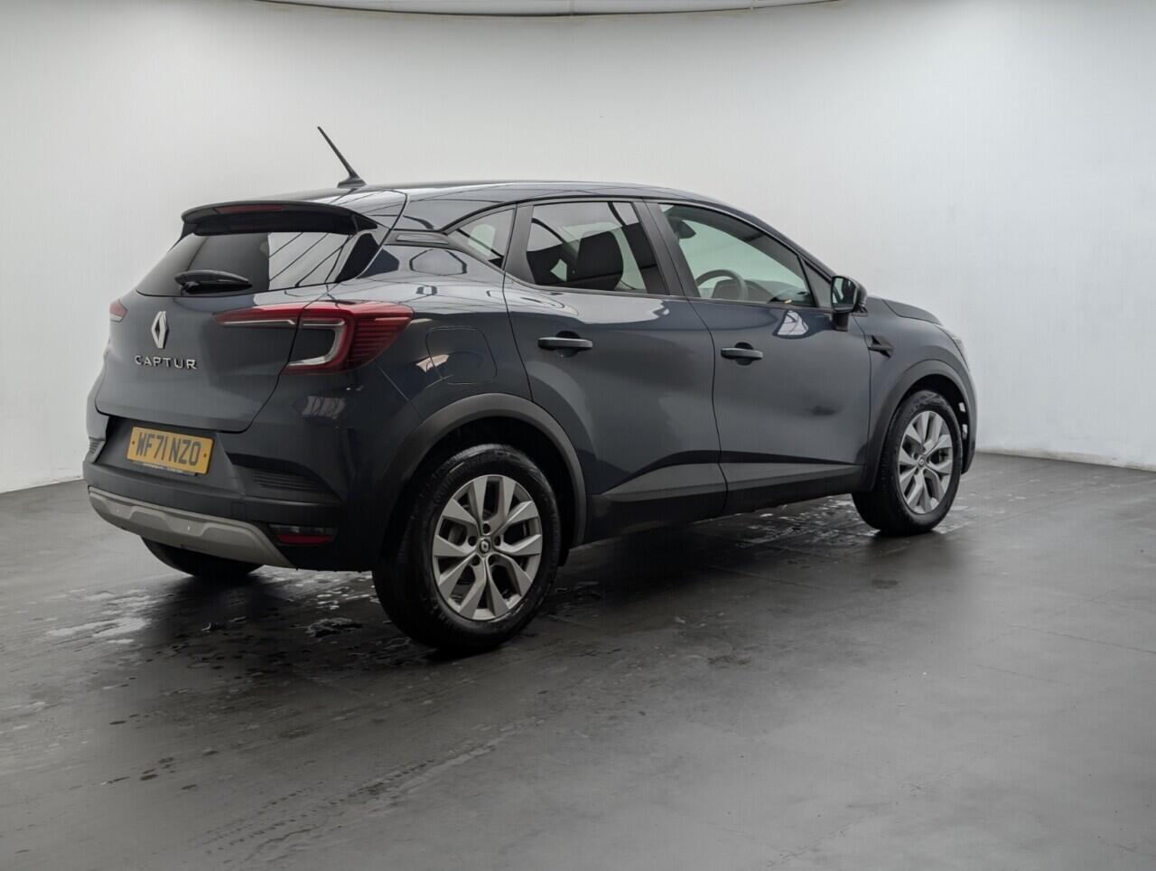 Used Renault Captur 2022 for sale - 77454921: Photo 7