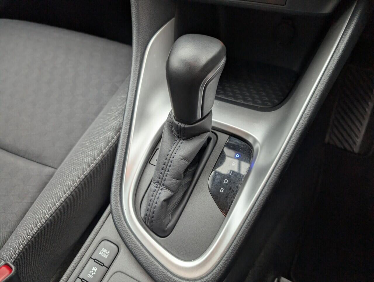 Used Toyota Yaris 2021 for sale - 76425477: Photo 17