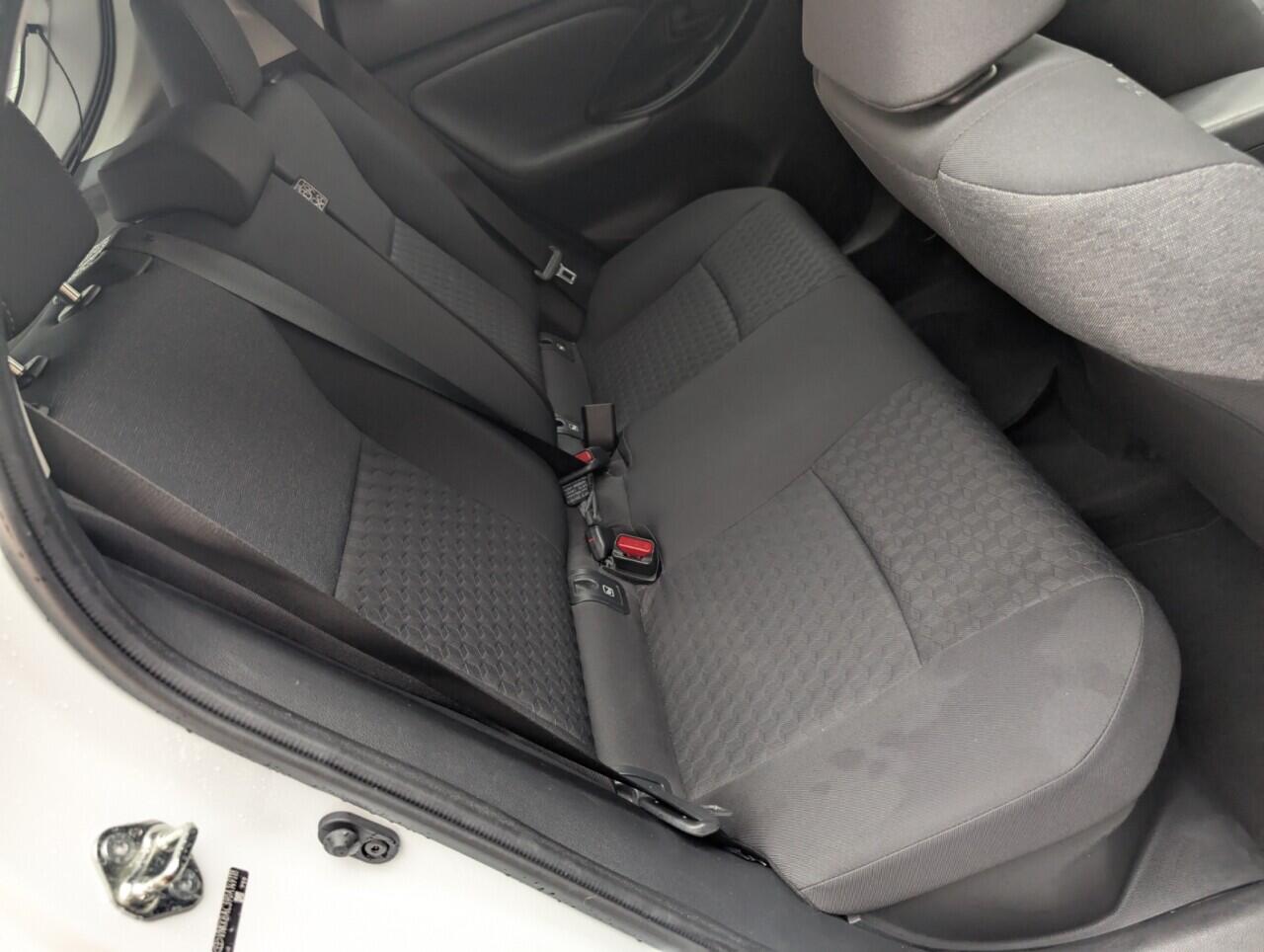 Used Toyota Yaris 2021 for sale - 76425477: Photo 25