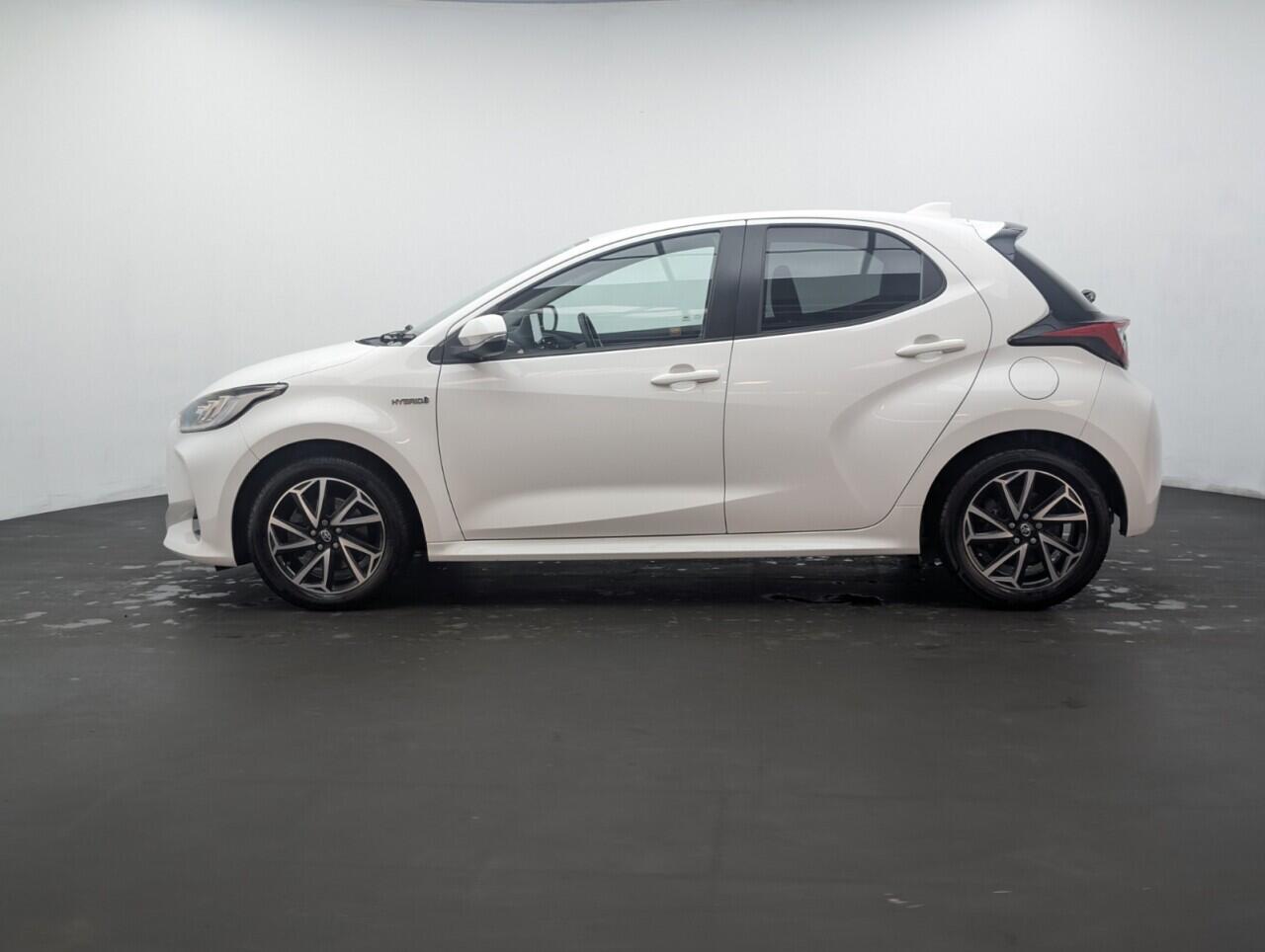 Used Toyota Yaris 2021 for sale - 76425477: Photo 5