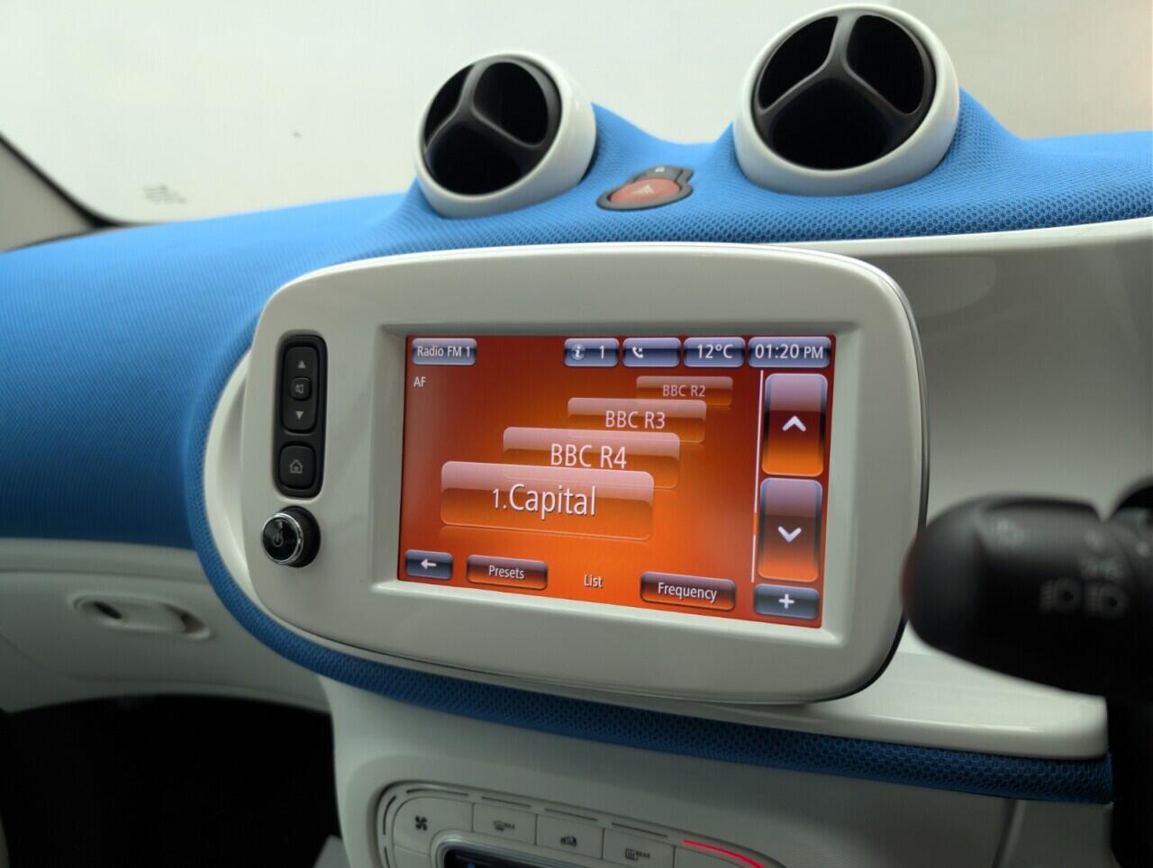 Used smart fortwo 2016 for sale - 76608032: Photo 14