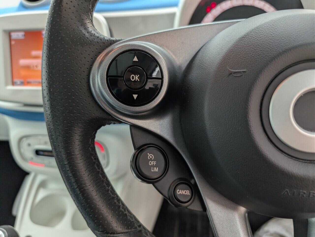 Used smart fortwo 2016 for sale - 76608032: Photo 18