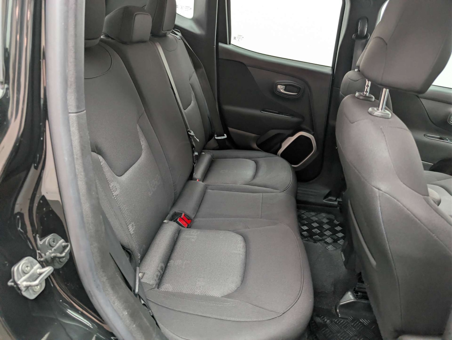 Used Jeep Renegade 2018 for sale - 78057256: Photo 19