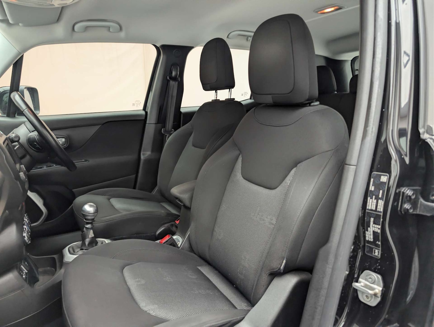 Used Jeep Renegade 2018 for sale - 78057256: Photo 21