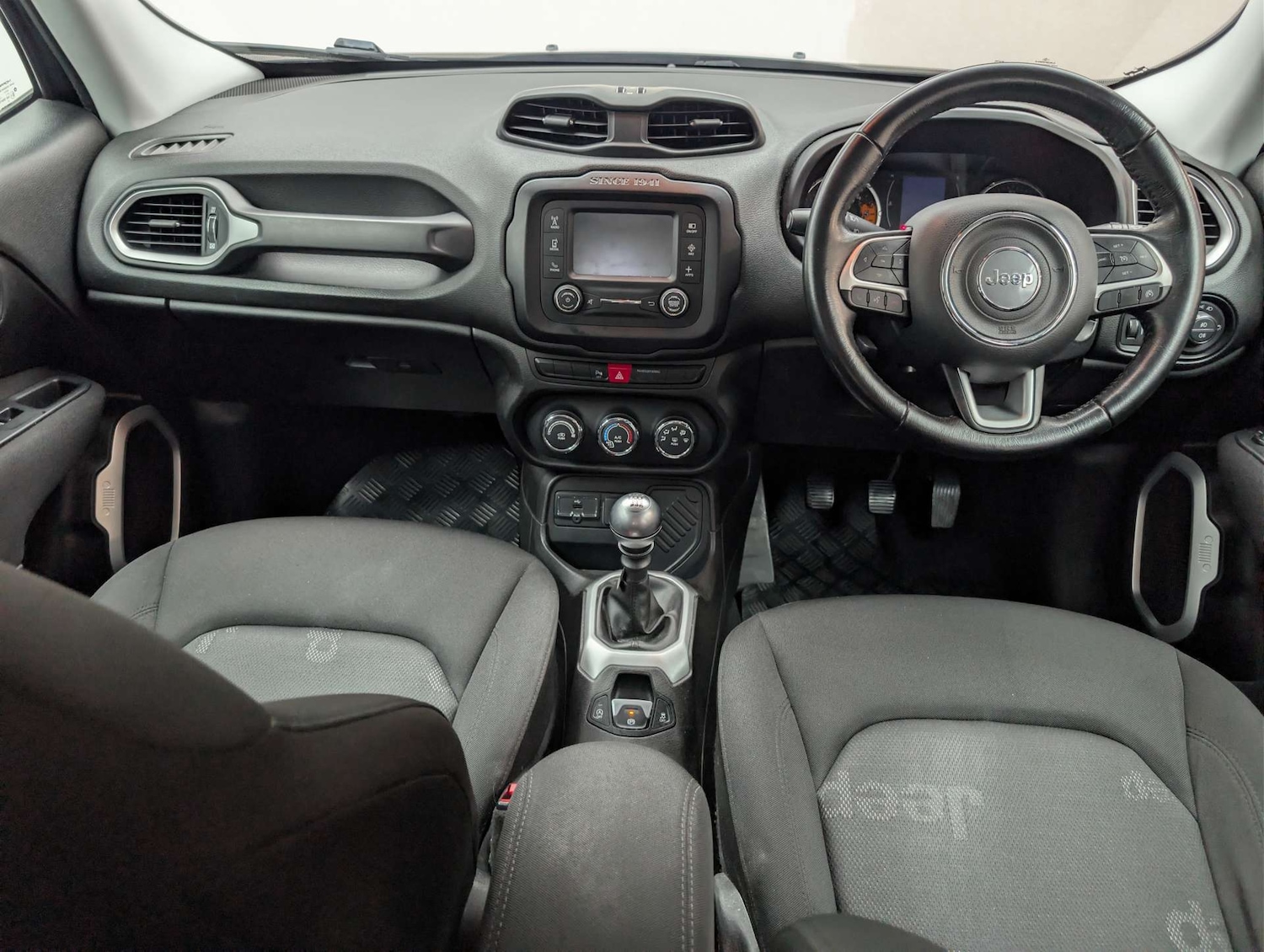 Used Jeep Renegade 2018 for sale - 78057256: Photo 27