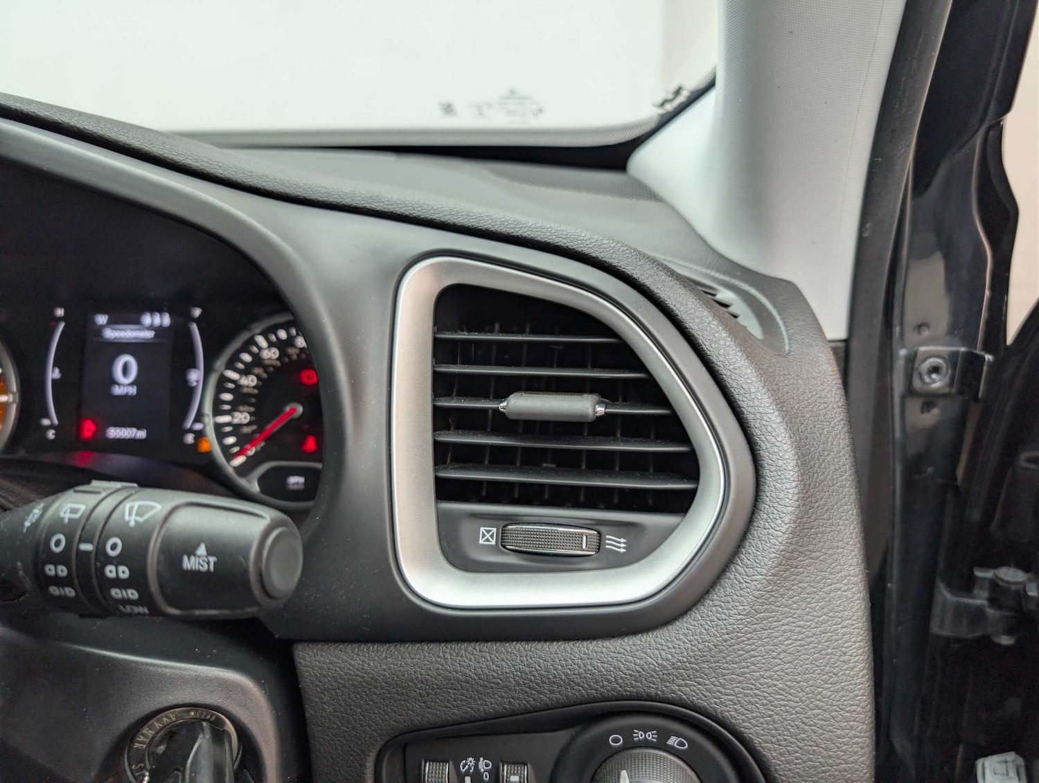 Used Jeep Renegade 2018 for sale - 78057256: Photo 29