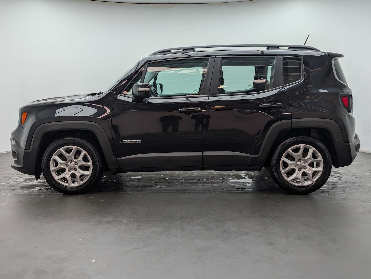 Used Jeep Renegade 2018 for sale - 78057256: Photo 6