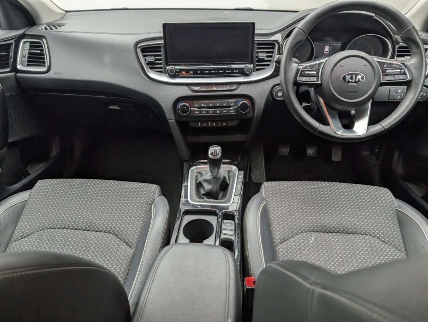 Used Kia XCeed 2020 for sale - 77713781: Photo 24