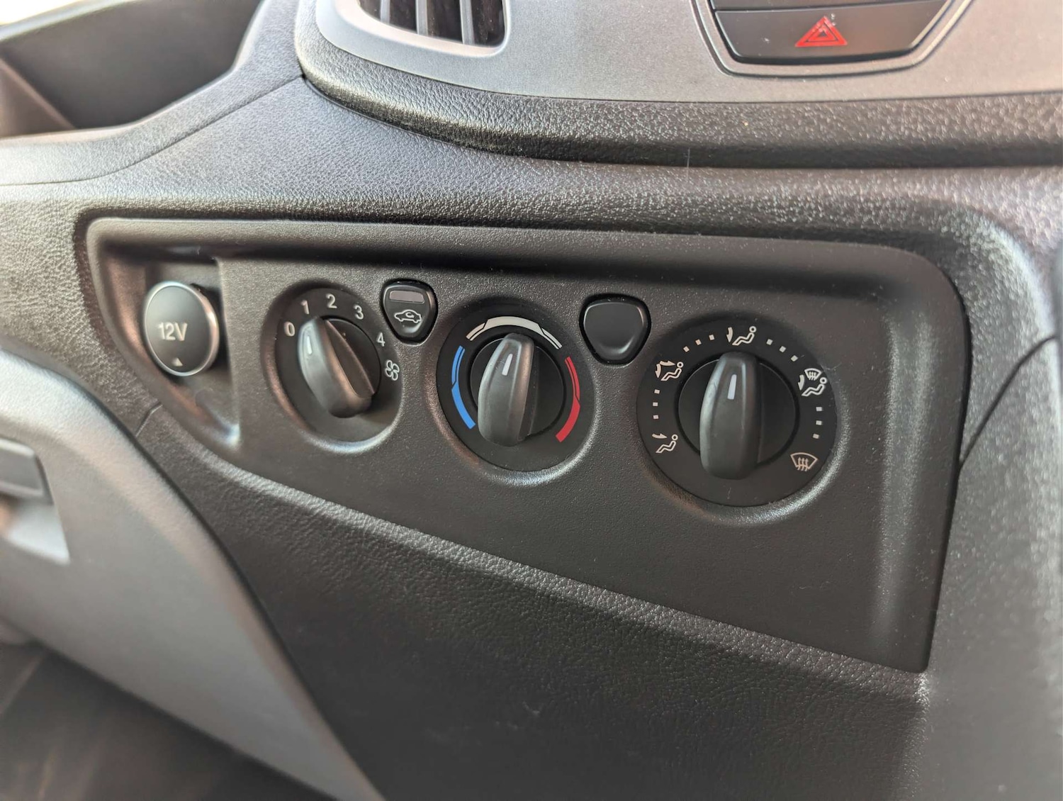 Used Ford Transit 2016 for sale - 77713641: Photo 23