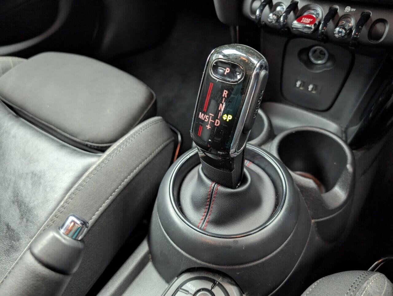 Used MINI Hatch 2018 for sale - 76423540: Photo 15