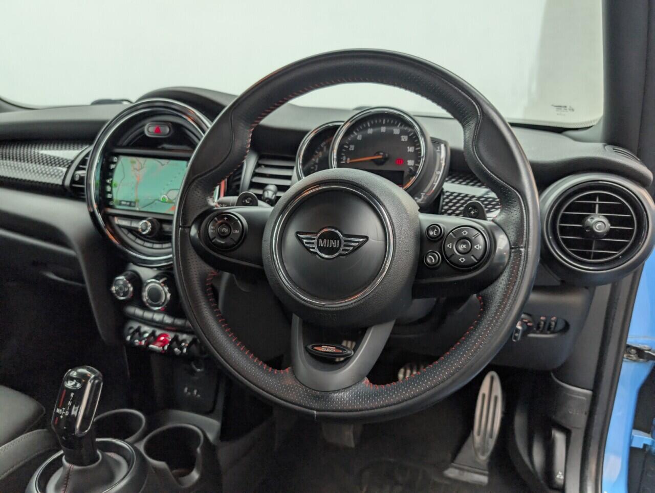 Used MINI Hatch 2018 for sale - 76423540: Photo 21