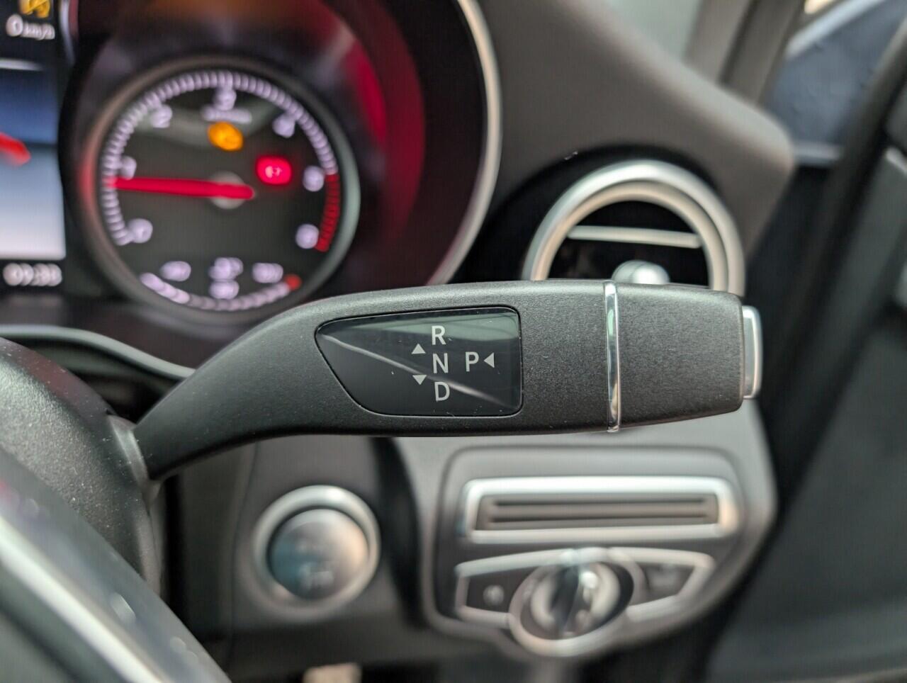 Used Mercedes-Benz GLC 2018 for sale - 76913400: Photo 16