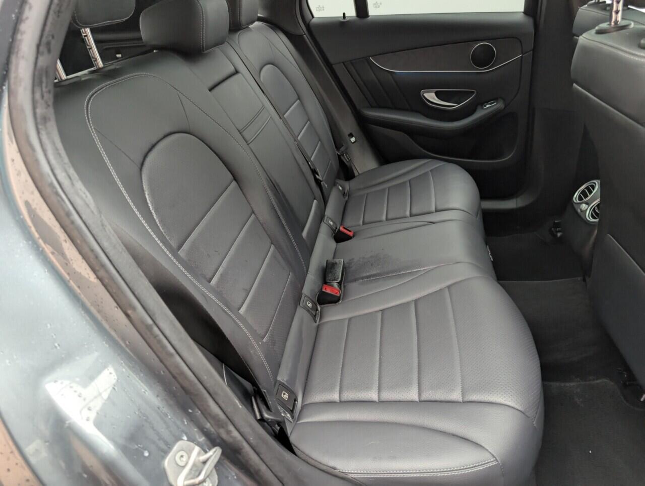 Used Mercedes-Benz GLC 2018 for sale - 76913400: Photo 26