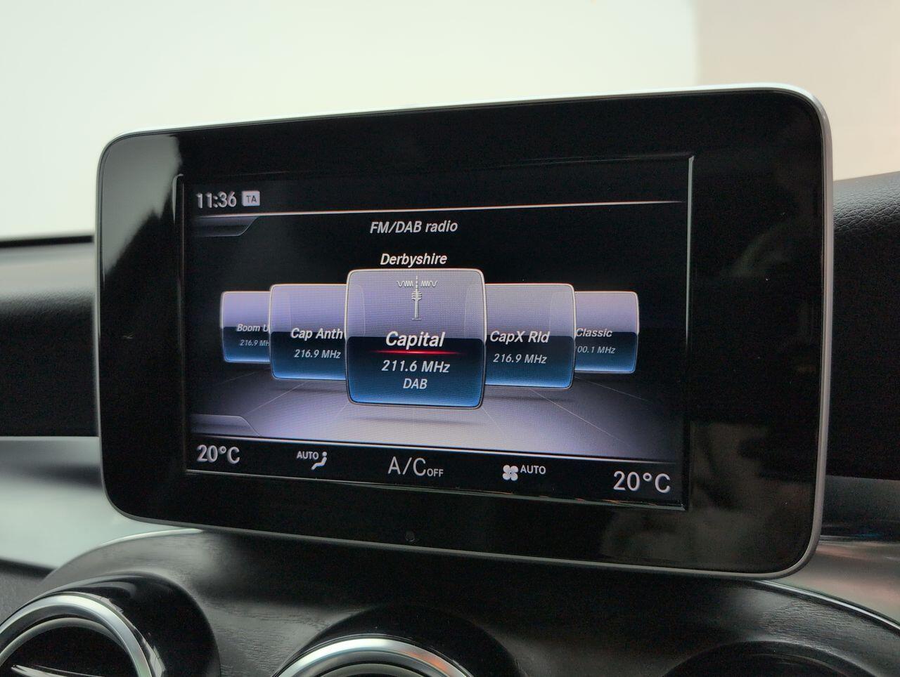 Used Mercedes-Benz GLC 2018 for sale - 76913400: Photo 54