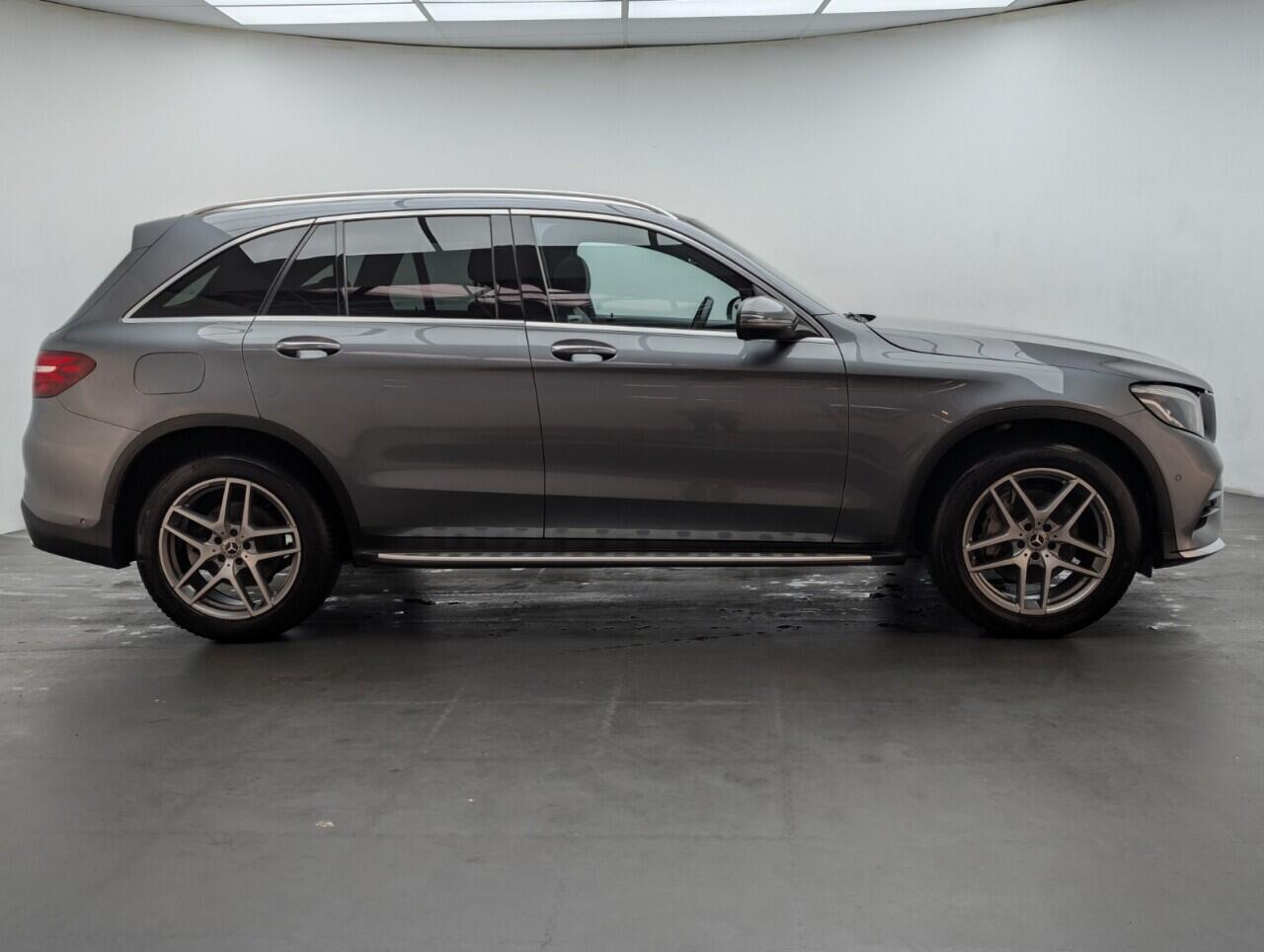 Used Mercedes-Benz GLC 2018 for sale - 76913400: Photo 9