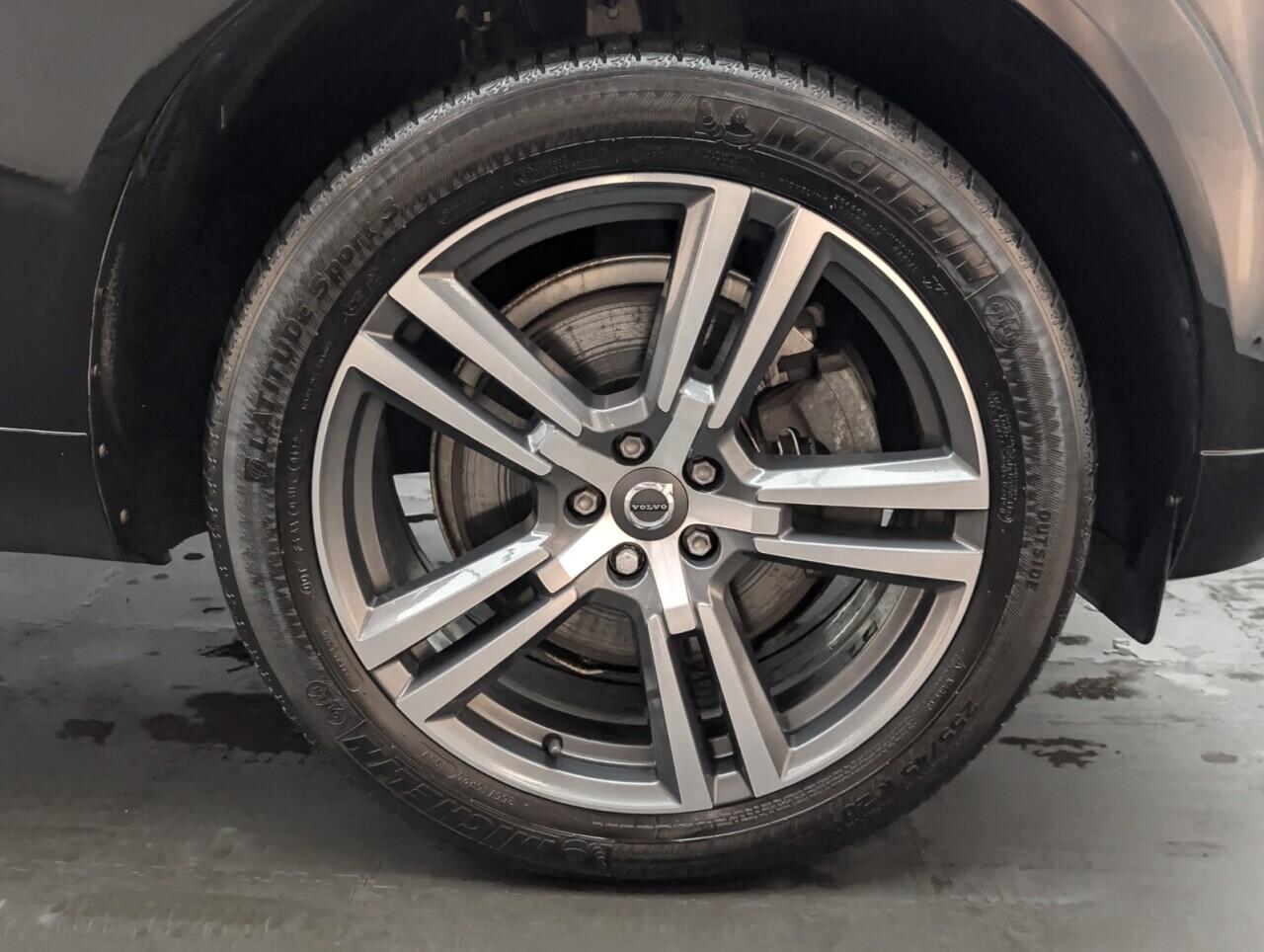 Used Volvo XC60 2019 for sale - 76424395: Photo 10