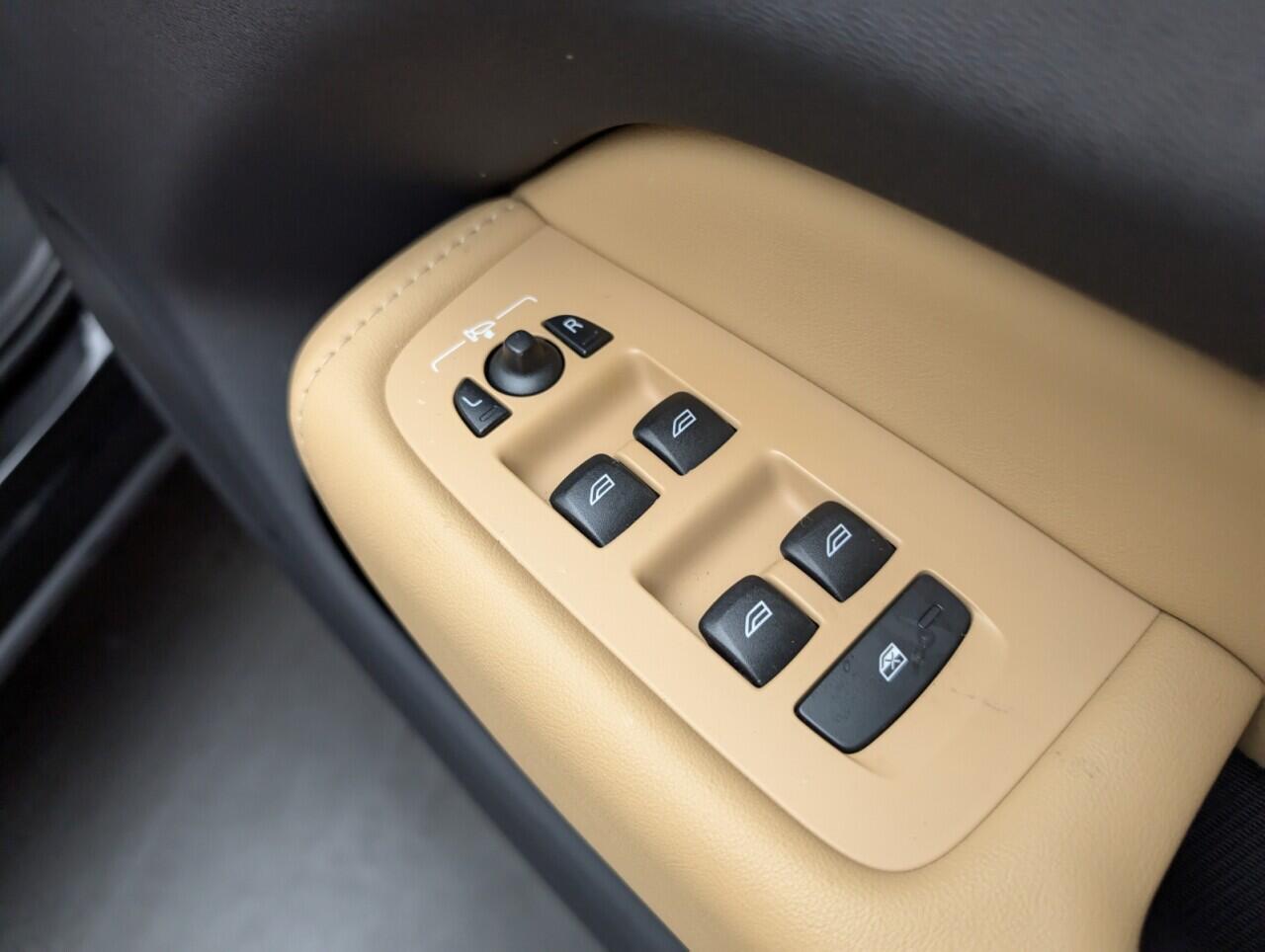 Used Volvo XC60 2019 for sale - 76424395: Photo 20