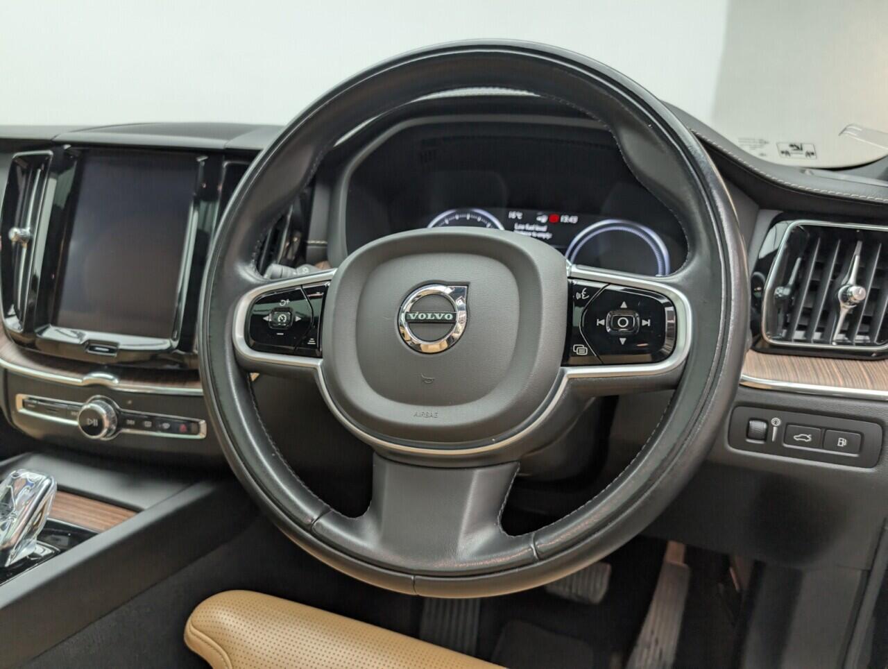 Used Volvo XC60 2019 for sale - 76424395: Photo 21