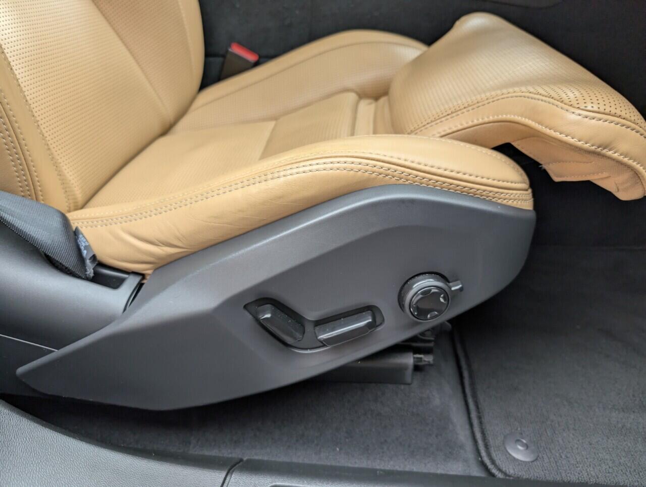 Used Volvo XC60 2019 for sale - 76424395: Photo 22