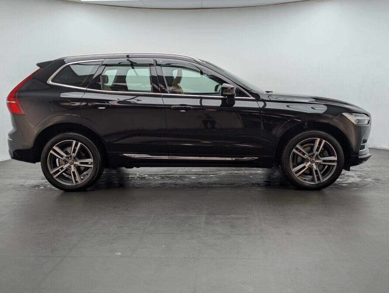 Used Volvo XC60 2019 for sale - 76424395: Photo 9