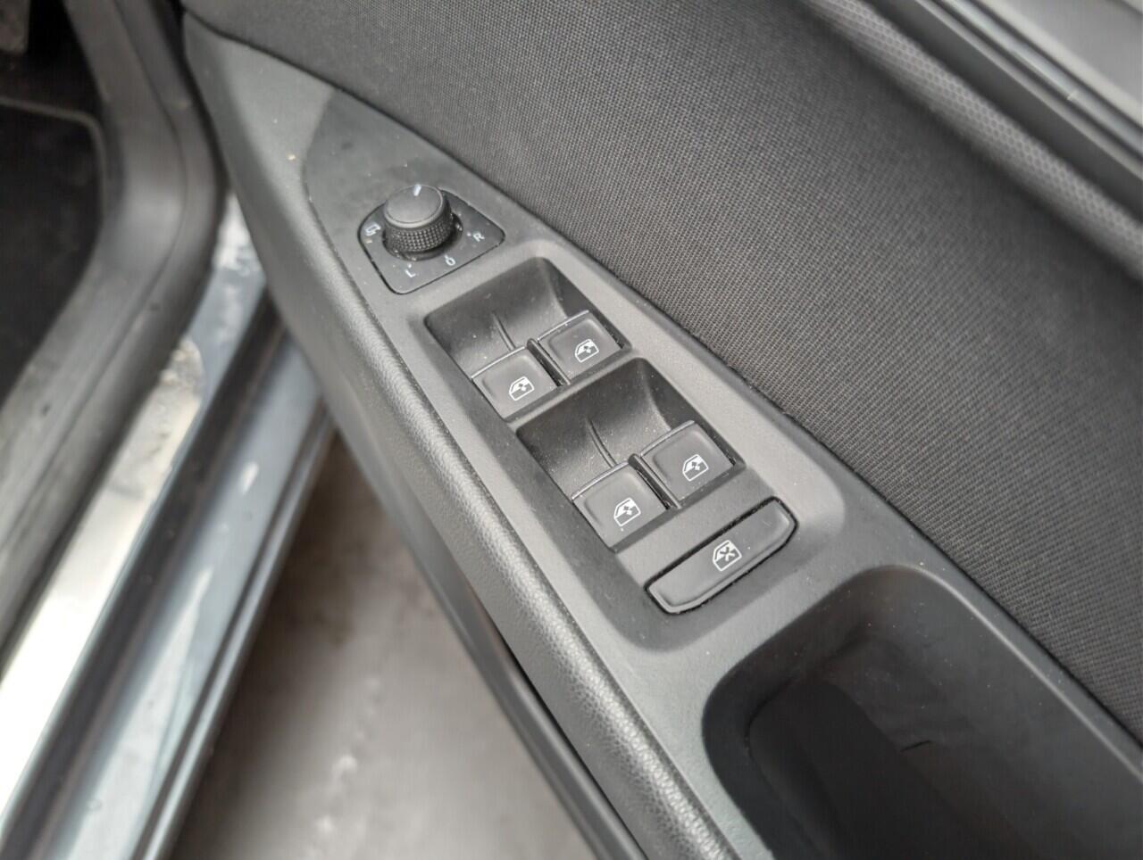 Used SEAT Leon 2017 for sale - 76425386: Photo 32