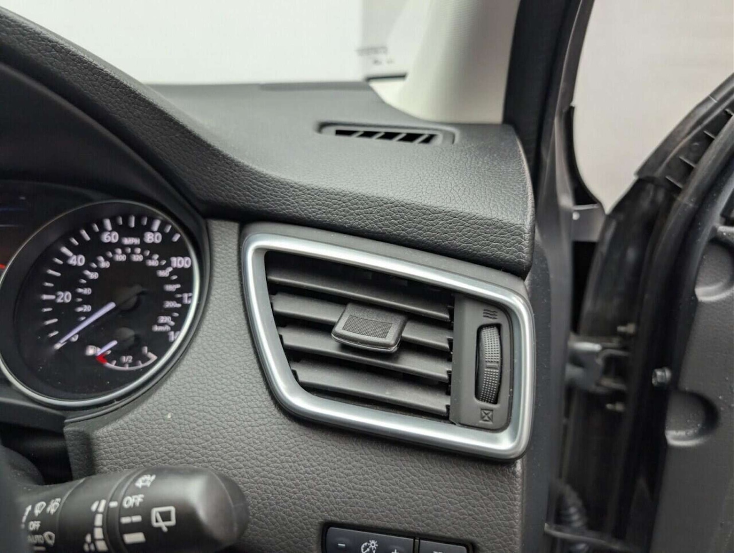 Used Nissan Qashqai 2019 for sale - 77713530: Photo 20