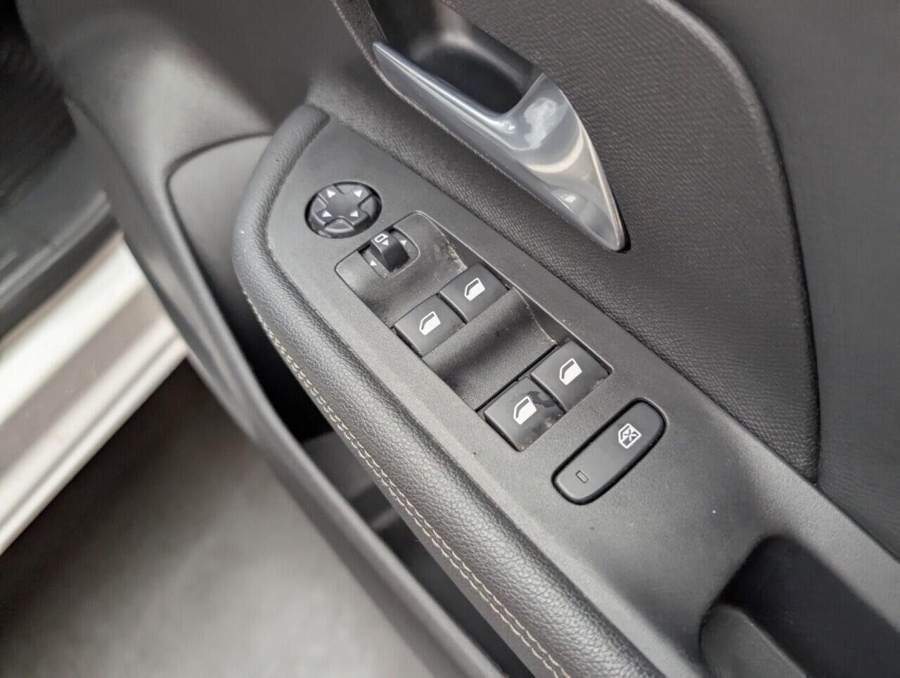 Used Vauxhall Mokka Electric 2023 for sale - 76424435: Photo 22