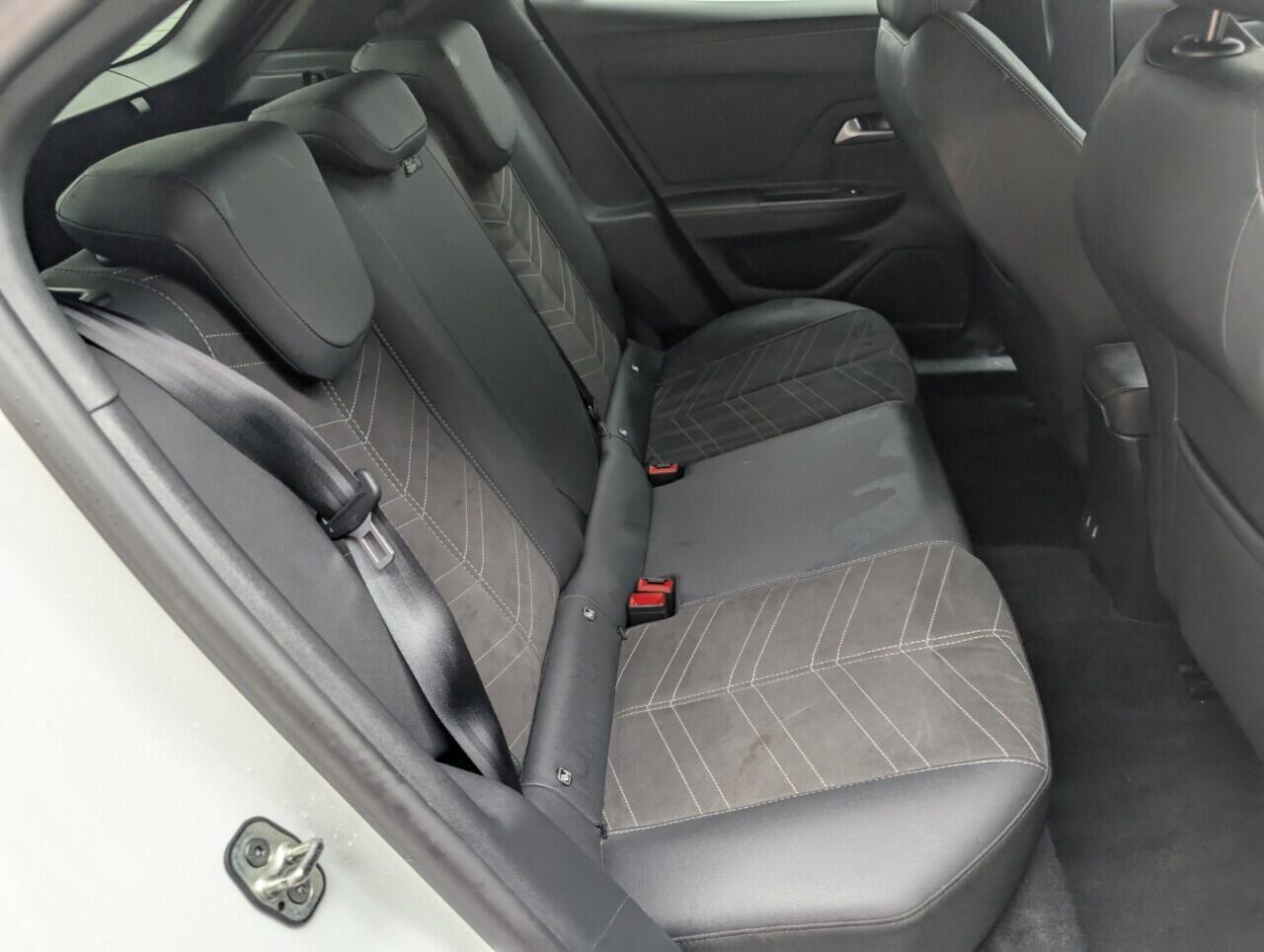 Used Vauxhall Mokka Electric 2023 for sale - 76424435: Photo 25