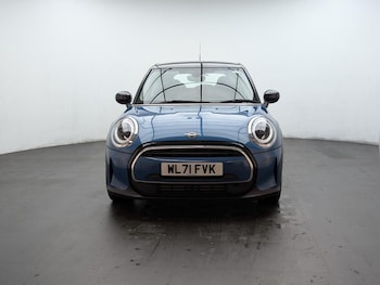Used MINI Hatch 2021 for sale - 76422747: Photo