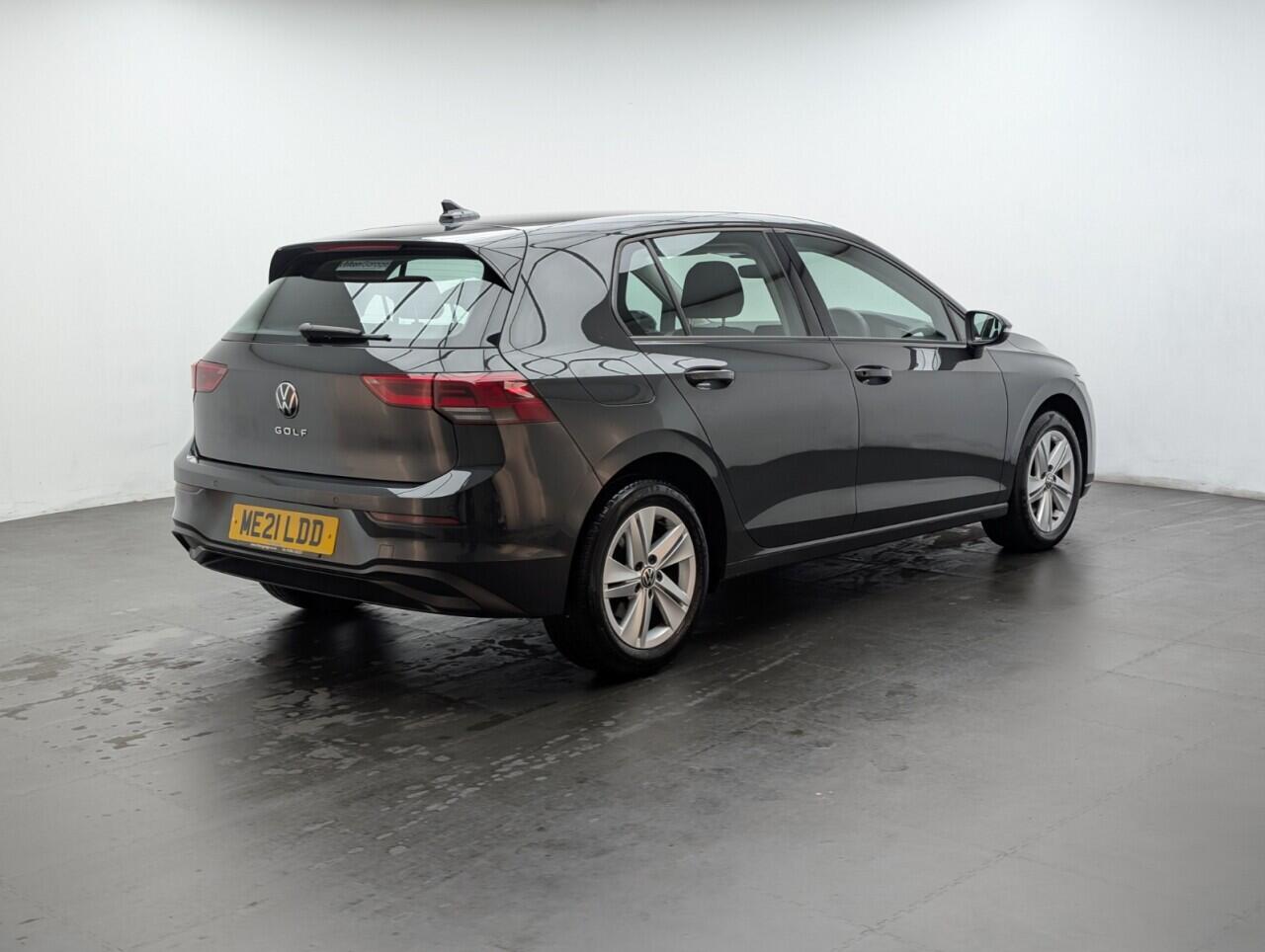 Used Volkswagen Golf 2021 for sale - 76424396: Photo 8