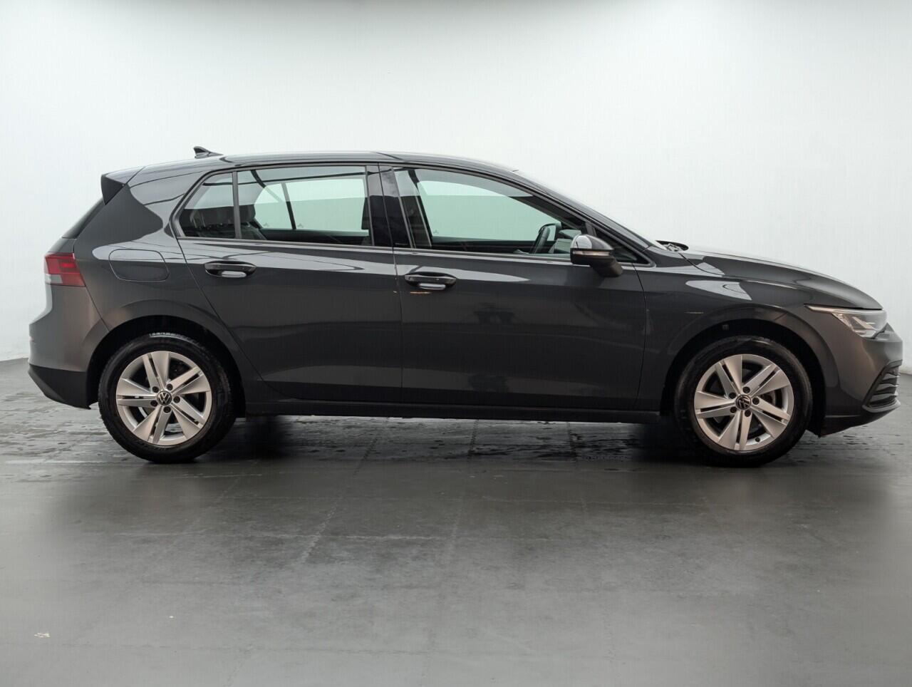 Used Volkswagen Golf 2021 for sale - 76424396: Photo 9