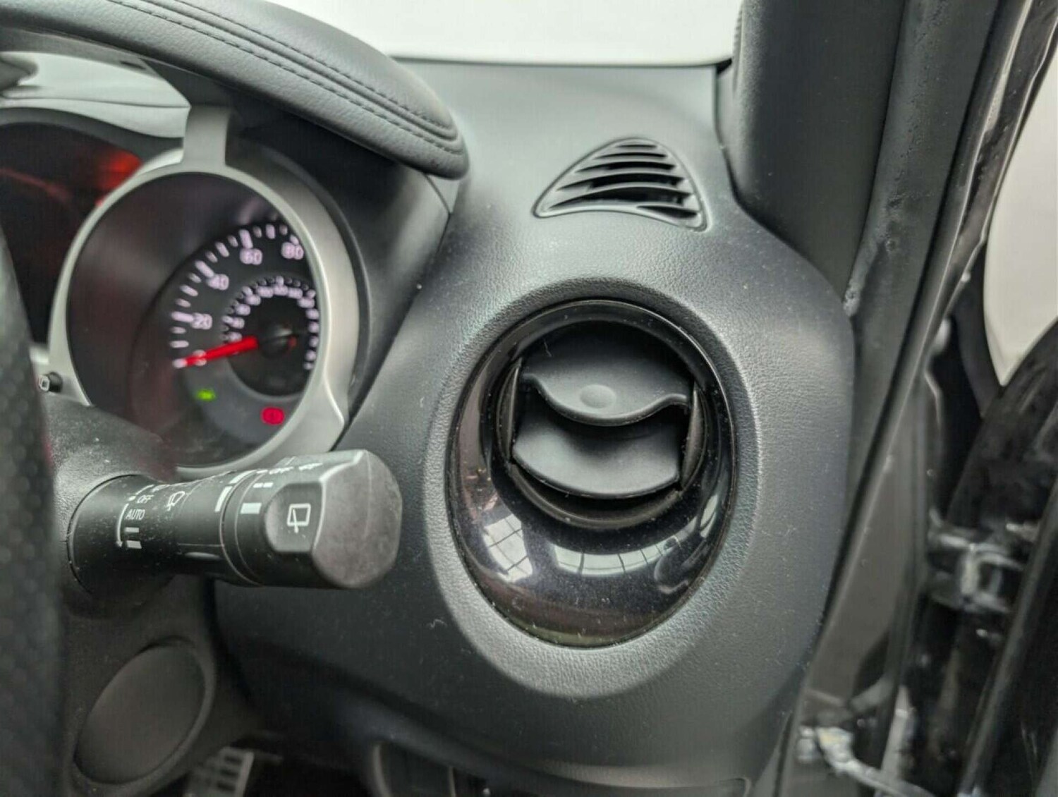 Used Nissan Juke 2017 for sale - 77713492: Photo 30