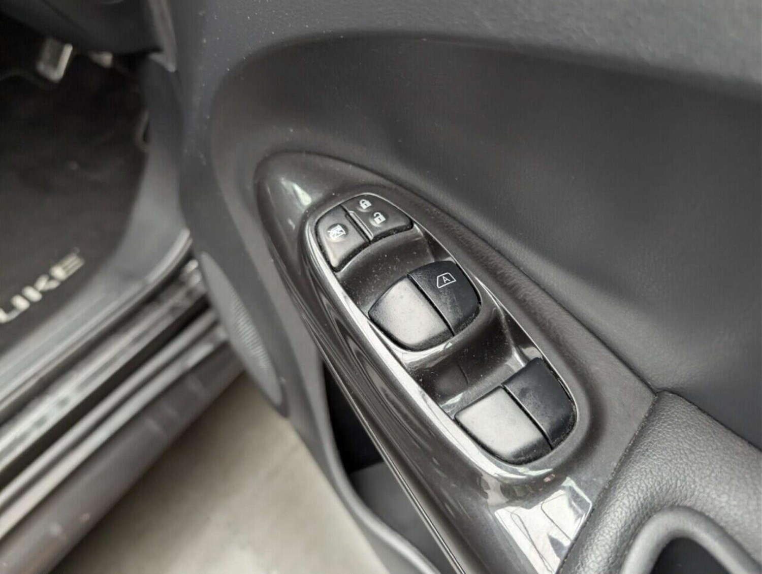 Used Nissan Juke 2017 for sale - 77713492: Photo 31