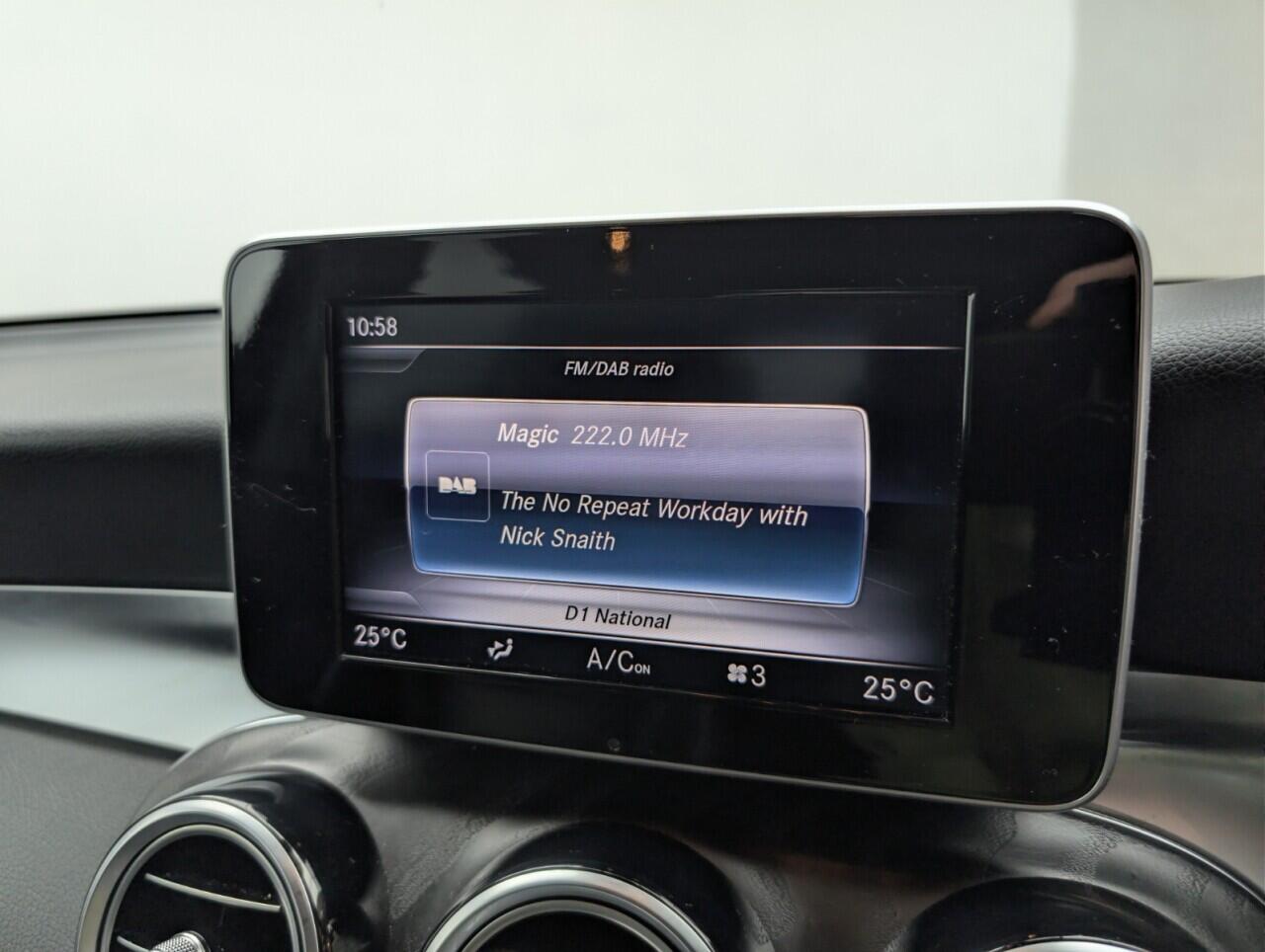 Used Mercedes-Benz GLC 2018 for sale - 77143364: Photo 13