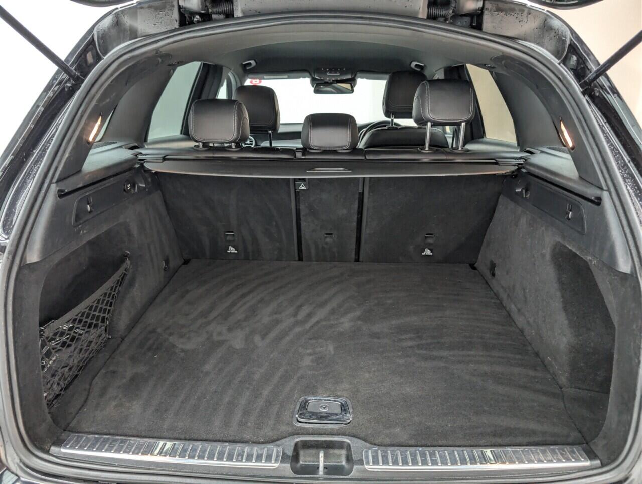 Used Mercedes-Benz GLC 2018 for sale - 77143364: Photo 27