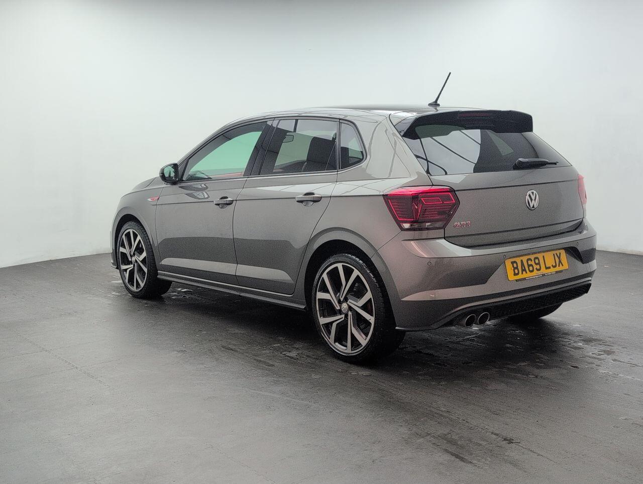 Used Volkswagen Polo 2019 for sale - 76422744: Photo 6