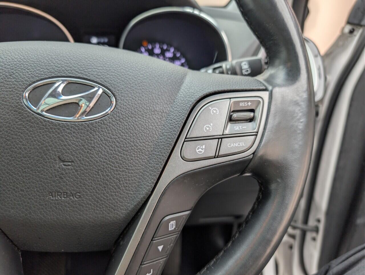 Used Hyundai Santa Fe 2015 for sale - 76424583: Photo 20