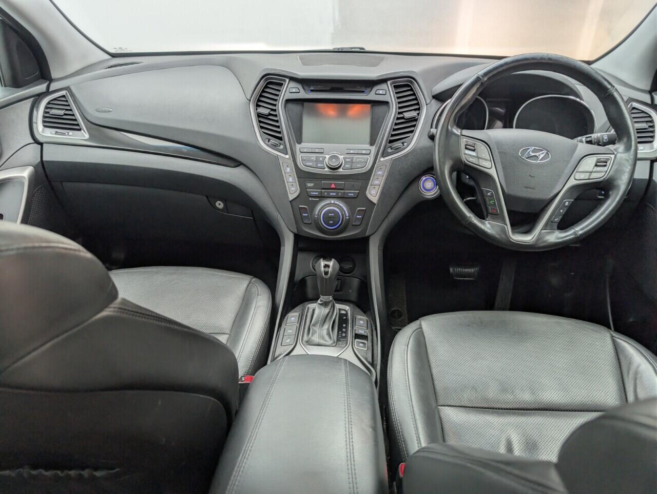 Used Hyundai Santa Fe 2015 for sale - 76424583: Photo 26