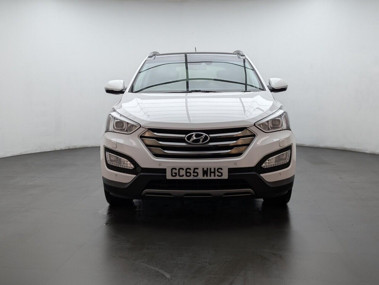 Used Hyundai Santa Fe 2015 for sale - 76424583: Photo 3