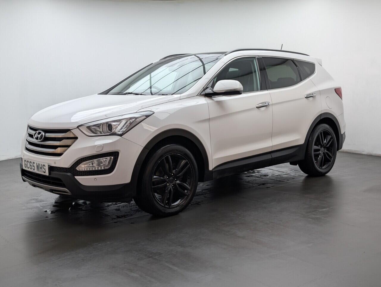 Used Hyundai Santa Fe 2015 for sale - 76424583: Photo 4