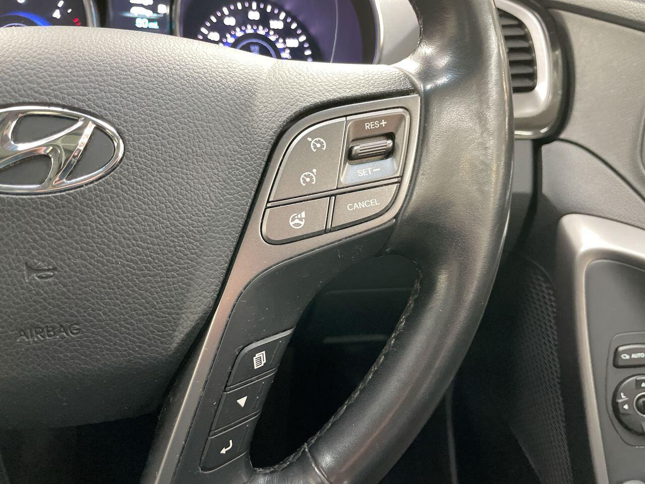 Used Hyundai Santa Fe 2015 for sale - 76424583: Photo 61