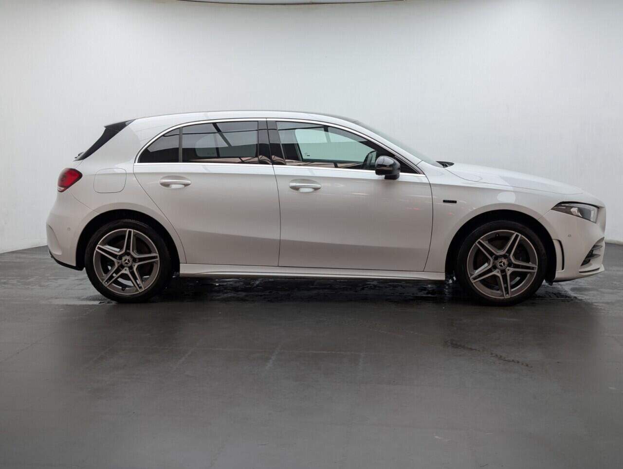 Used Mercedes-Benz A-Class 2021 for sale - 76689151: Photo 9