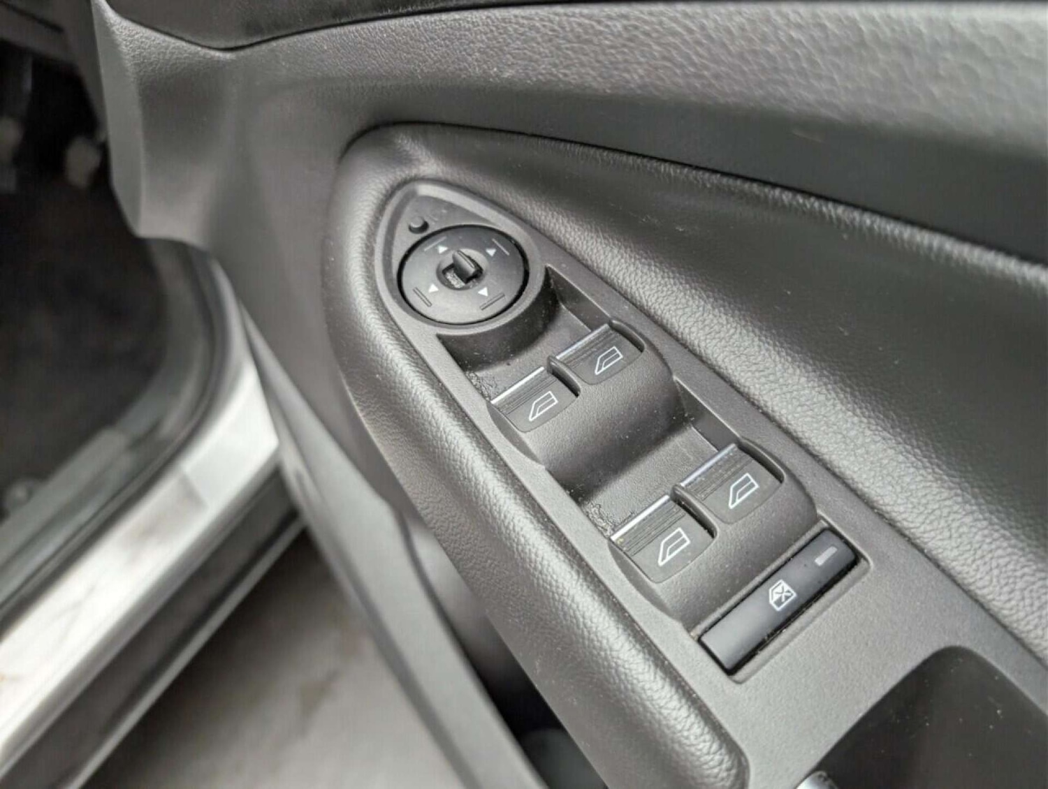 Used Ford Kuga 2018 for sale - 77714037: Photo 19