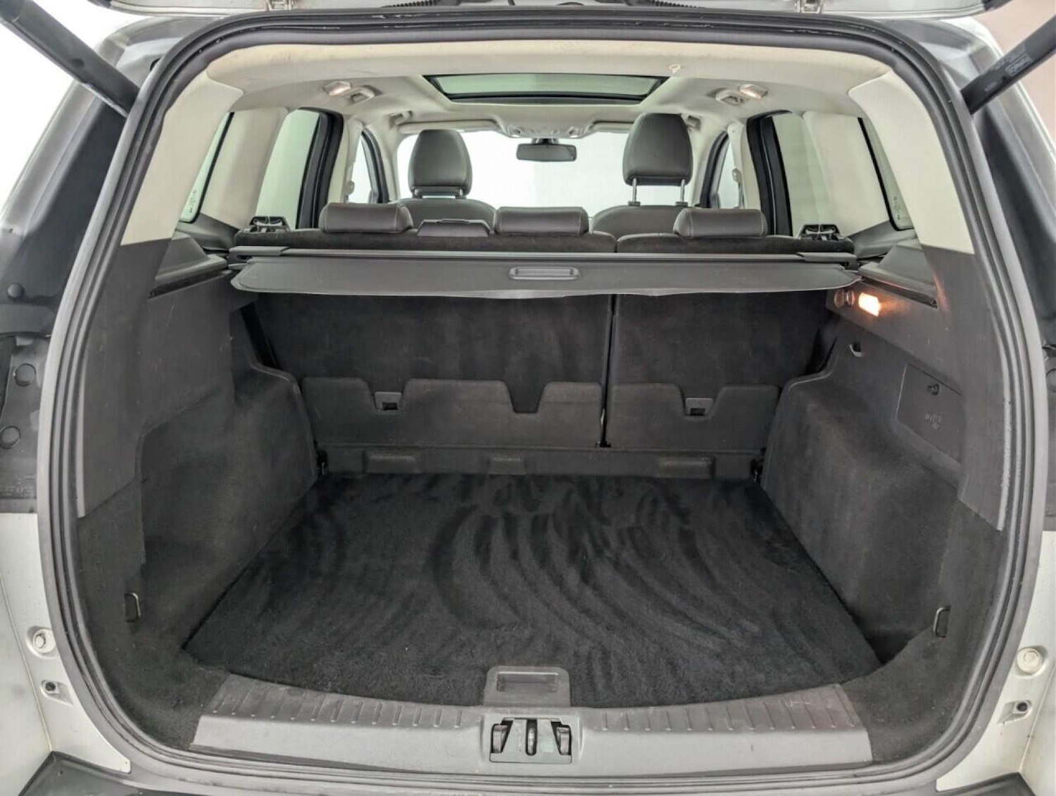 Used Ford Kuga 2018 for sale - 77714037: Photo 25