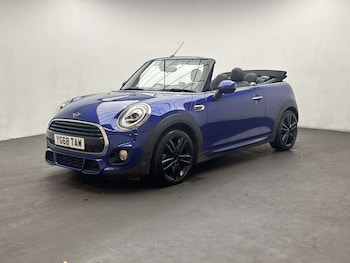 Used MINI Convertible 2019 for sale - 79404935: Photo