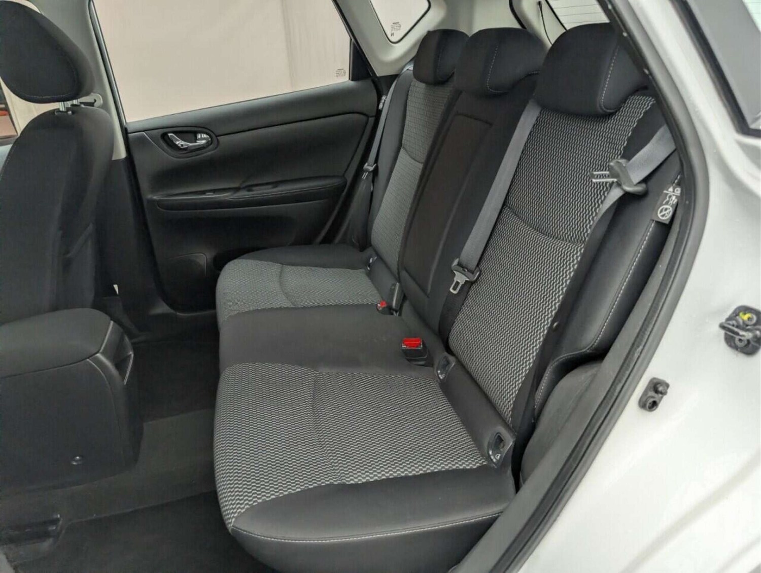 Used Nissan Pulsar 2017 for sale - 77714096: Photo 24